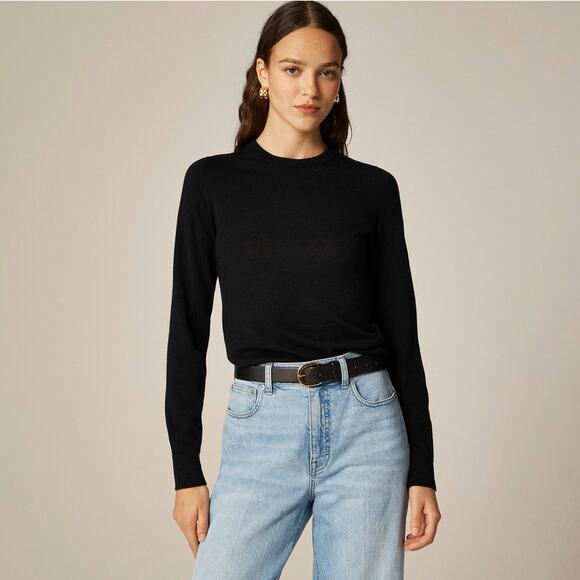 J.Crew Carolyn Fitted Crewneck Sweater Womens M Black Merino Wool Long Sleeves - Picture 1 of 6